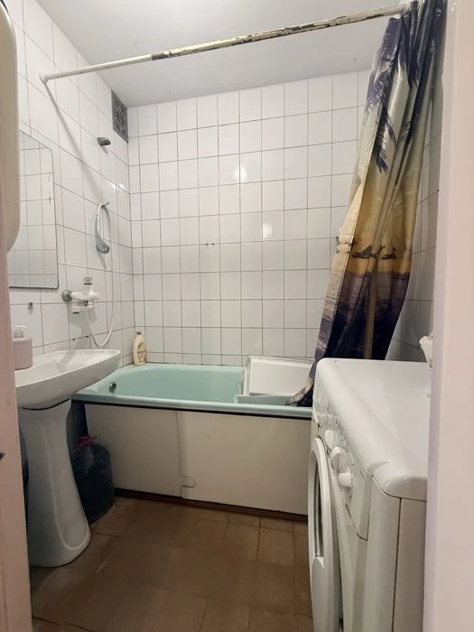Продаж 3 кім квартири р-н Миру 70 м. Окремі кімнати. Сертифі