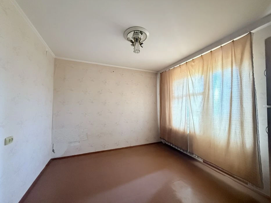 Продаж 3 кім квартири р-н Миру 70 м. Окремі кімнати. Сертифі