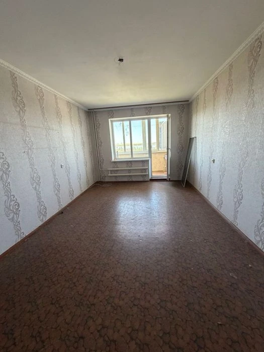 В Продажу 2 к к в Корабельному районі / вул. Рибна