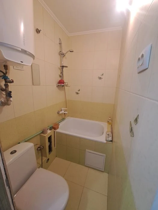 Продается 1ком.кв  3 Слободская  - пр Центральный