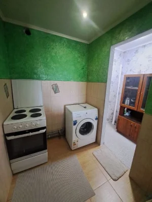 Продается 1ком.кв  3 Слободская  - пр Центральный