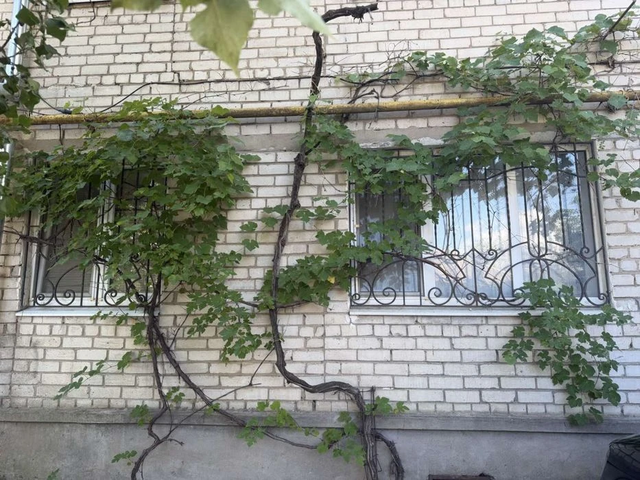 Продаю 2 кімнатну квартиру на Космонавтів.Сертифікат!