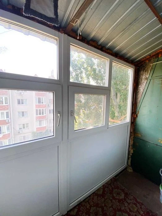 Продається  затишна 1-кімнатна квартира-студія в Лісках — за