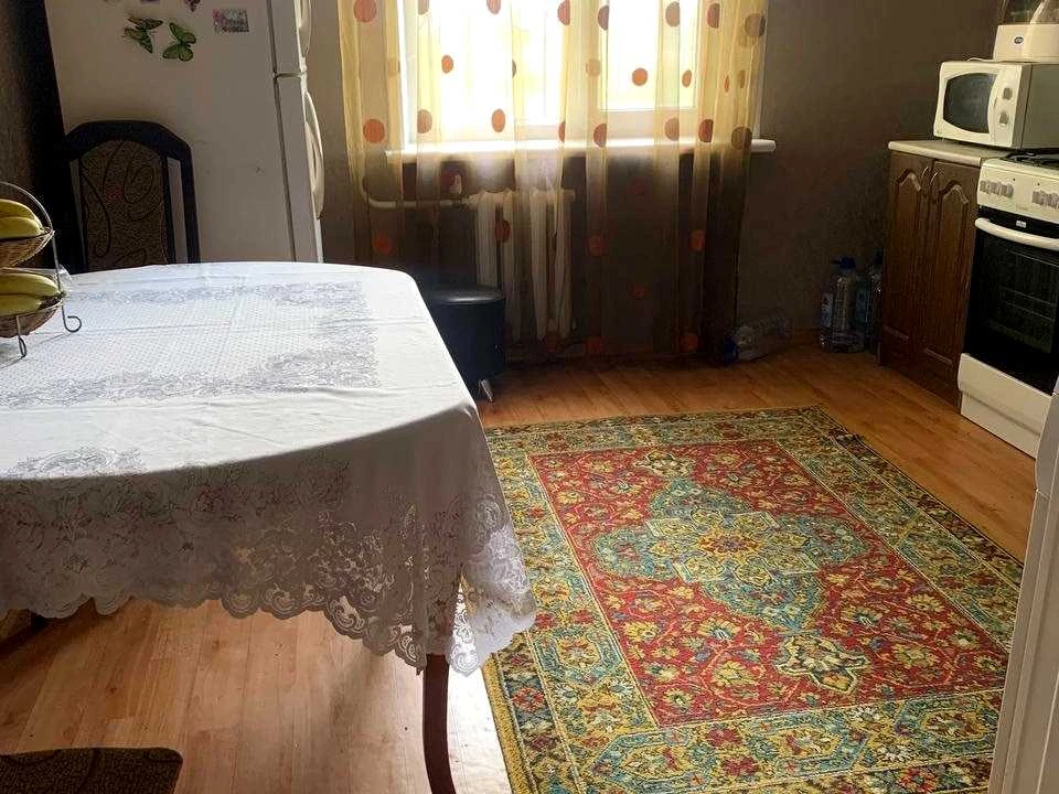 Квартира. Миколаїв, Архітектора Старова вул., (Будинок 10)