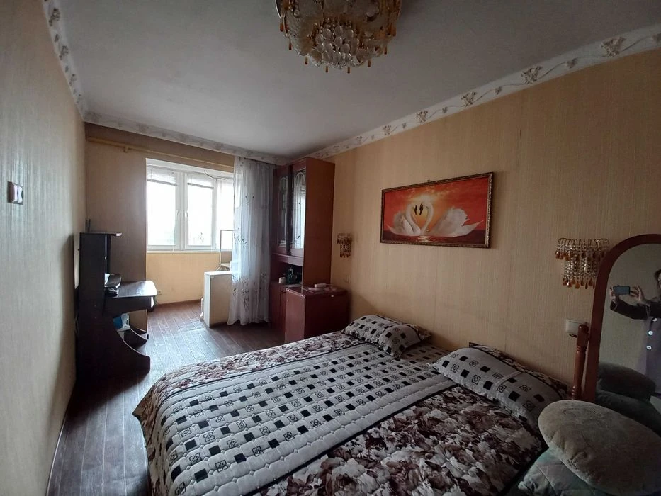 Продается 3-к/кв ул. Космонавтов ( р-н Стройрынка)