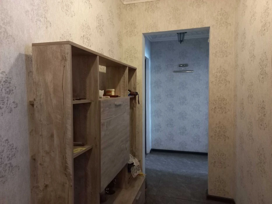 Продается 3-к/кв ул. Космонавтов ( р-н Стройрынка)