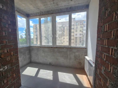 Продаж 1 кімнатна квартира 50 м2 новобуд вул. Садова Централ