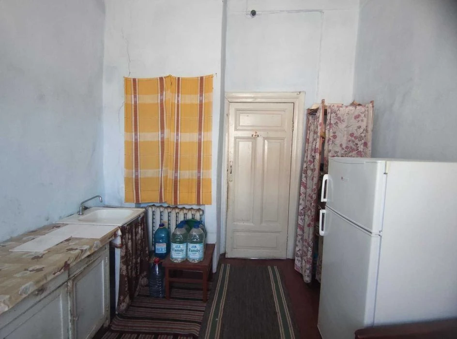 Продаж жилкопу по вул. Спаська