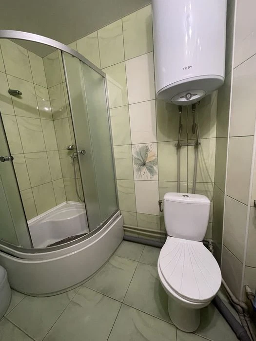 Продаж 3 квартири с кап. ремонтом площа Перемоги !