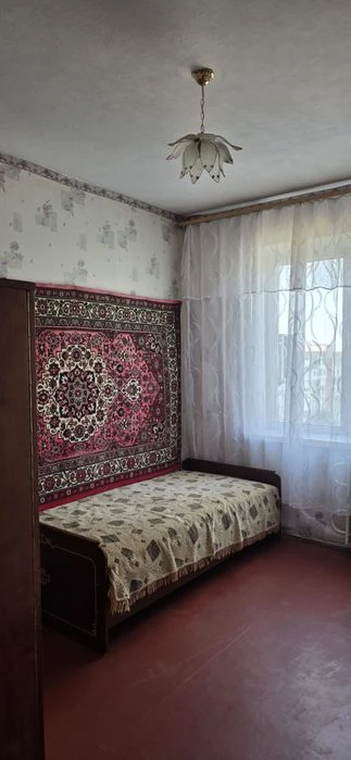 Продаю 3 комнатную квартиру на Океановской