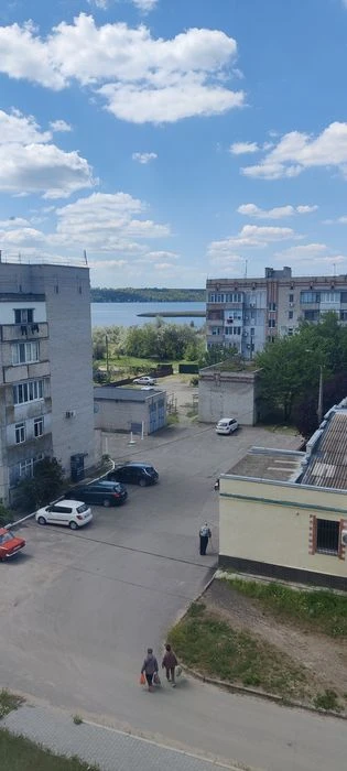 Продается 3-х комн. квартира в Матвеевке. Автоном.отопление.