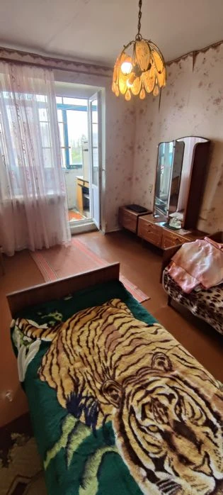 Продается 3-х комн. квартира в Матвеевке. Автоном.отопление.