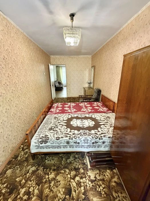 Продаж 3-х кімнатноі квартири