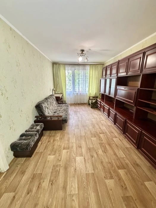Продаж 3-х кімнатноі квартири