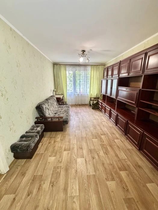 Продаж 3-х кімнатноі квартири