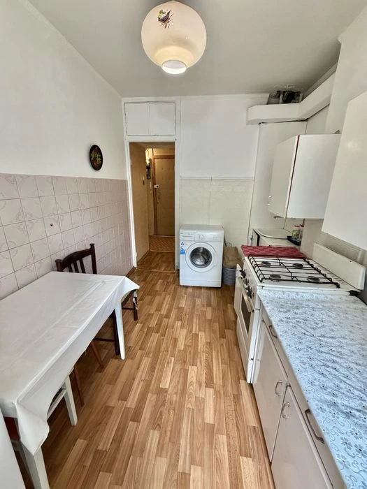 Продаж 3-х кімнатноі квартири
