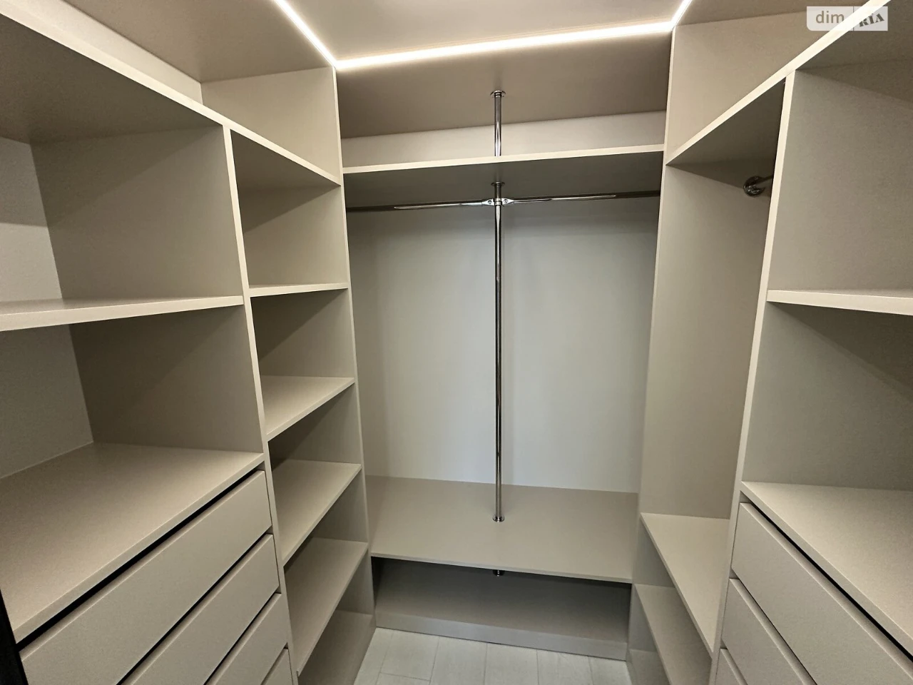 Продаж Квартира Центральний