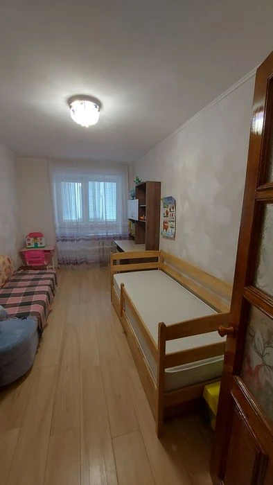 Терміново!  Від власника !  Продаю 3 к/к ЦЕНТР вул.Артилерій