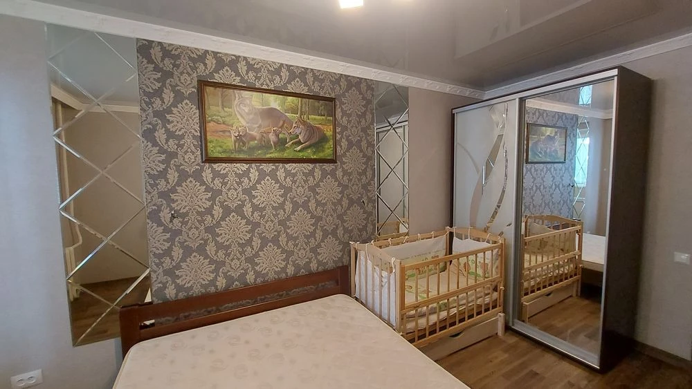 Терміново!  Від власника !  Продаю 3 к/к ЦЕНТР вул.Артилерій