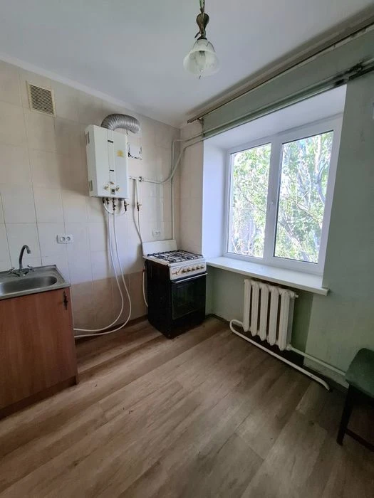 Продаж 2кім.квартири. Ліски