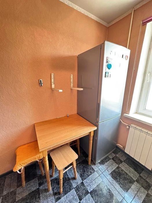 For sale 1-room apartment on Dobrokhotova Street 3, Zhytomyr metro station