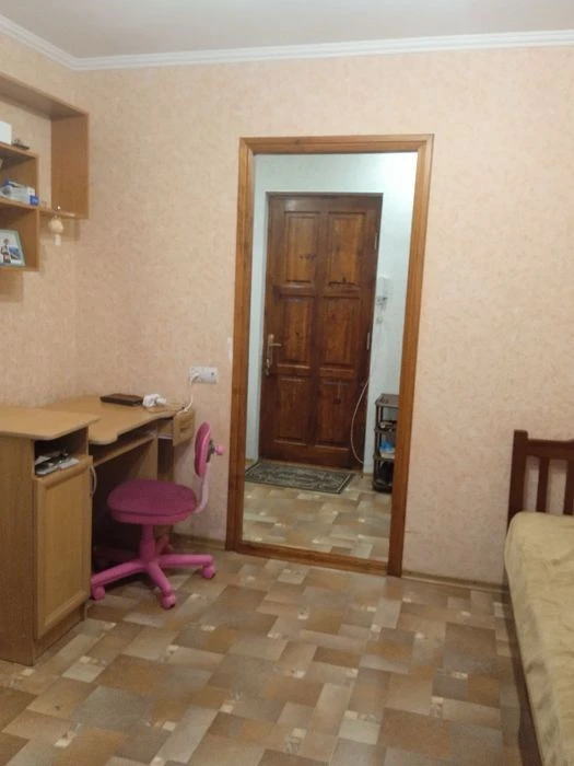 Продам 3 комнатную квартиру в Ингульском районе