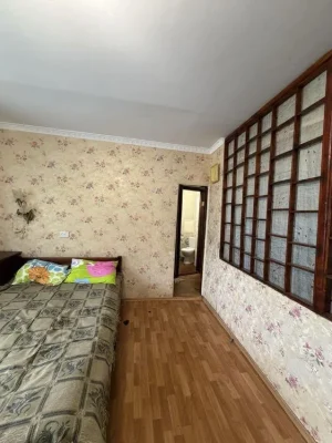 Продаю 2 кімнатну квартиру на Космонавтів. Сертифікат!