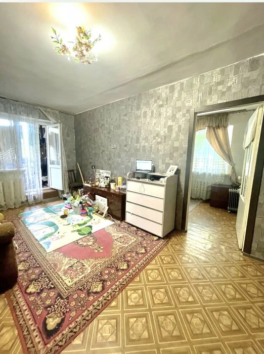 Продаж 2кім.квартири. П-т Центральний!