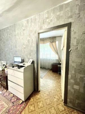 Продаж 2кім.квартири. П-т Центральний!