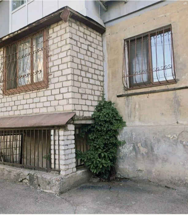 Продаж 2кім.квартири. П-т Центральний!