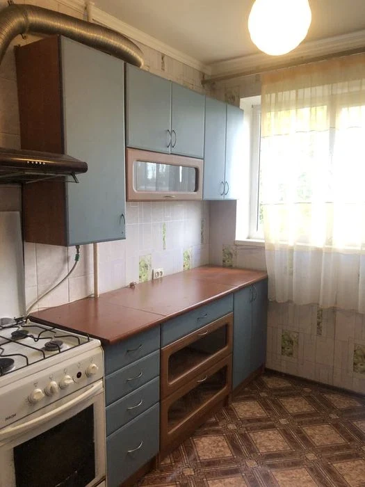 Продаю 3 х к квартиру пл. Победы