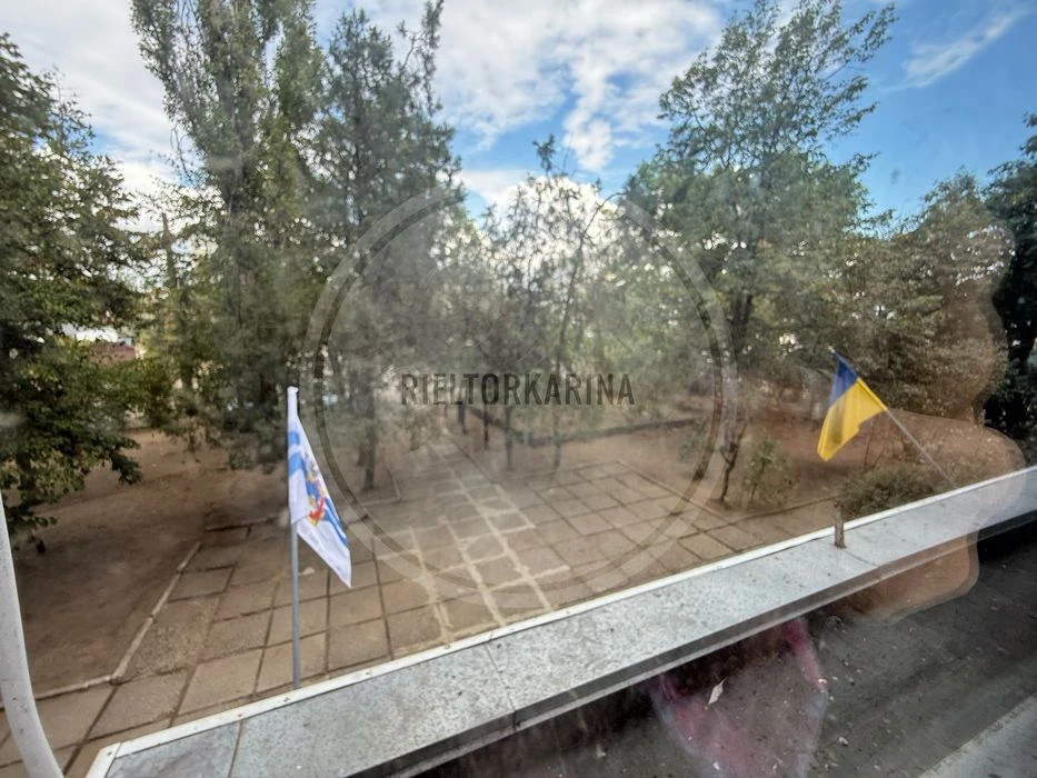 Херсонське Шосе/3 Лінія 2к квартира 80м2 на 2 поверсі в прод