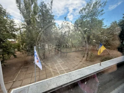 Херсонське Шосе/3 Лінія 2к квартира 80м2 на 2 поверсі в прод