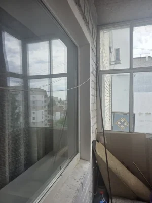 Продаж однокімнатної квартири вул. Шосейна планування гостин
