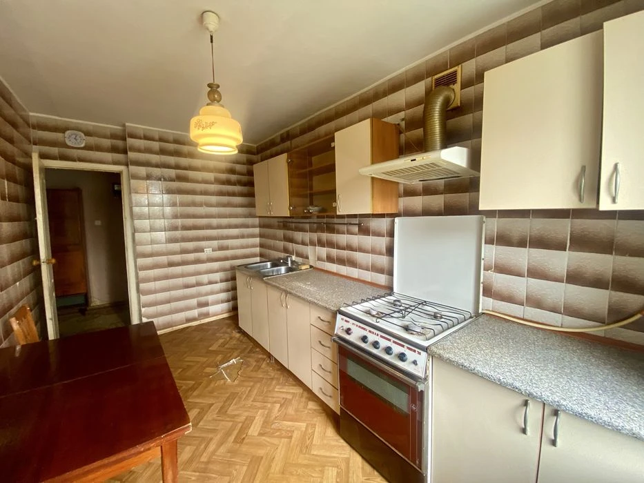 Продам трикімнатну квартиру Соляні Сертифікат
