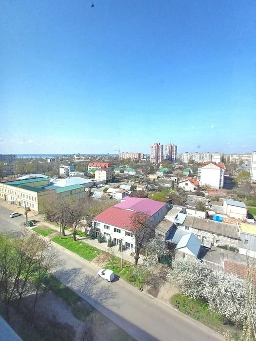 Продам Отличную 2-х комнатную " Чешку" в Центре