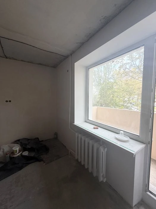 Однокімнатна квартира, вулиця Коротка