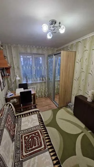 Продам чудову двокімнатну квартиру в Корабельному районі (Об