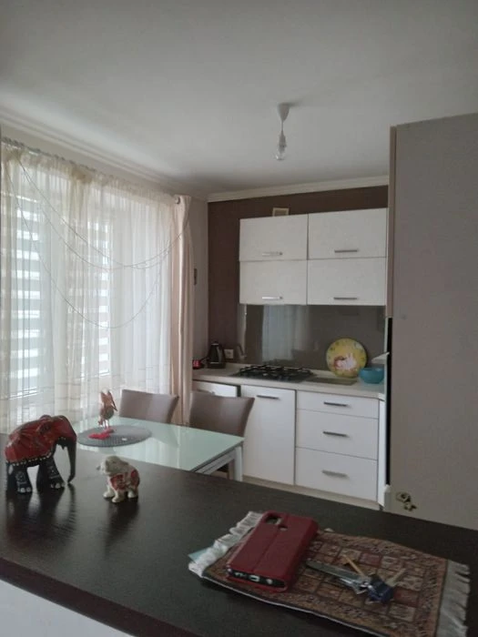 Квартира у центрі 4х кімнатна