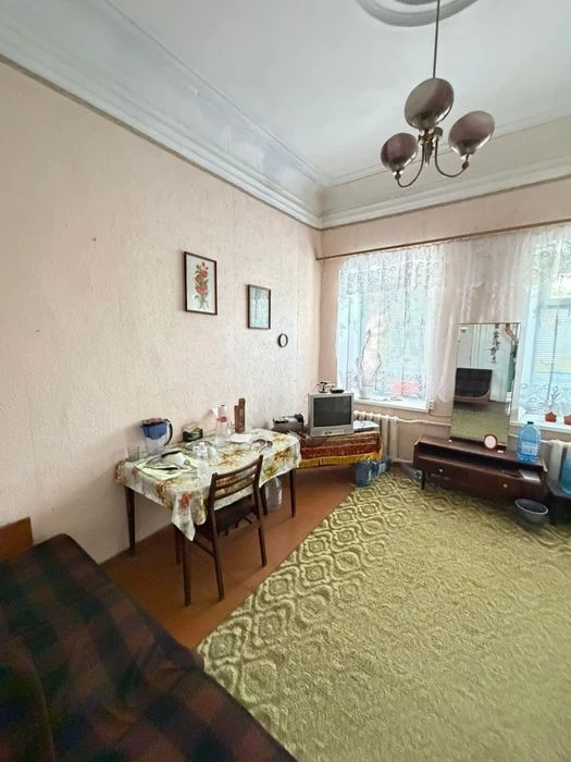 Продам 1 к квартиру (жилкоп )в Центрі міста вул Марка Кропив