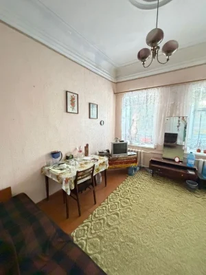 Продам 1 к квартиру (жилкоп )в Центрі міста вул Марка Кропив