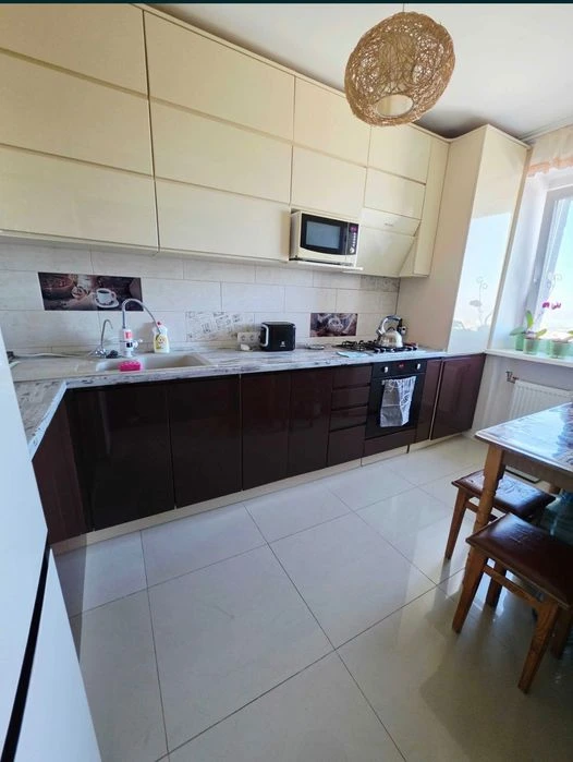 Продаж 3к кв з ремонтом пр.Богоявленський/ Кобера