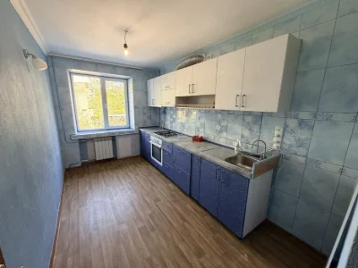 3к.кв.,вул.3 Слобідська та про.Центральний-60000$