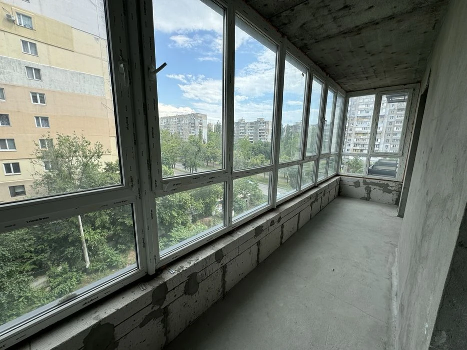 Продаж великогабаритної однокімнатноі квартири в новому ЖК н