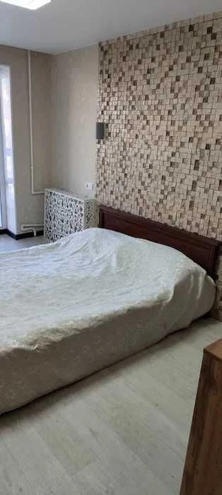 Продам чудову чотирикімнатну квартиру в одному з найкращих р