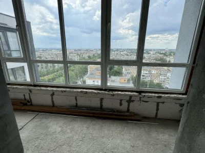 Продаж трикімнатної квартири в новому ЖК на проспекті Центра