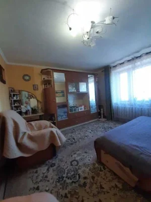 Продам 2кімнатну квартиру, пр. Миру