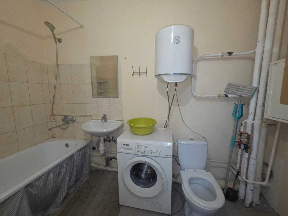 Продам однокімнатну квартиру район Позняки вул. Урлівська 34