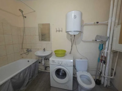 Продам однокімнатну квартиру район Позняки вул. Урлівська 34