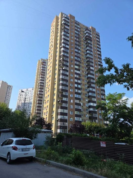 Продам однокімнатну квартиру район Позняки вул. Урлівська 34